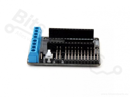 ESP8266 NodeMCU Motor shield